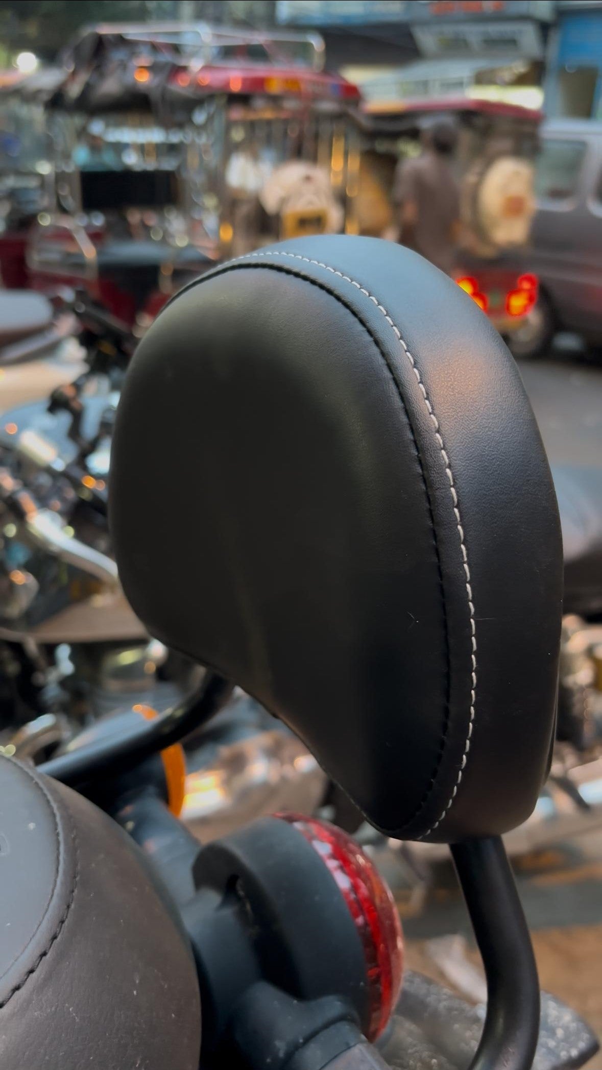 Hunter 350 Metal Backrest | Heavy-Duty Rear Back Rest for Hunter 350