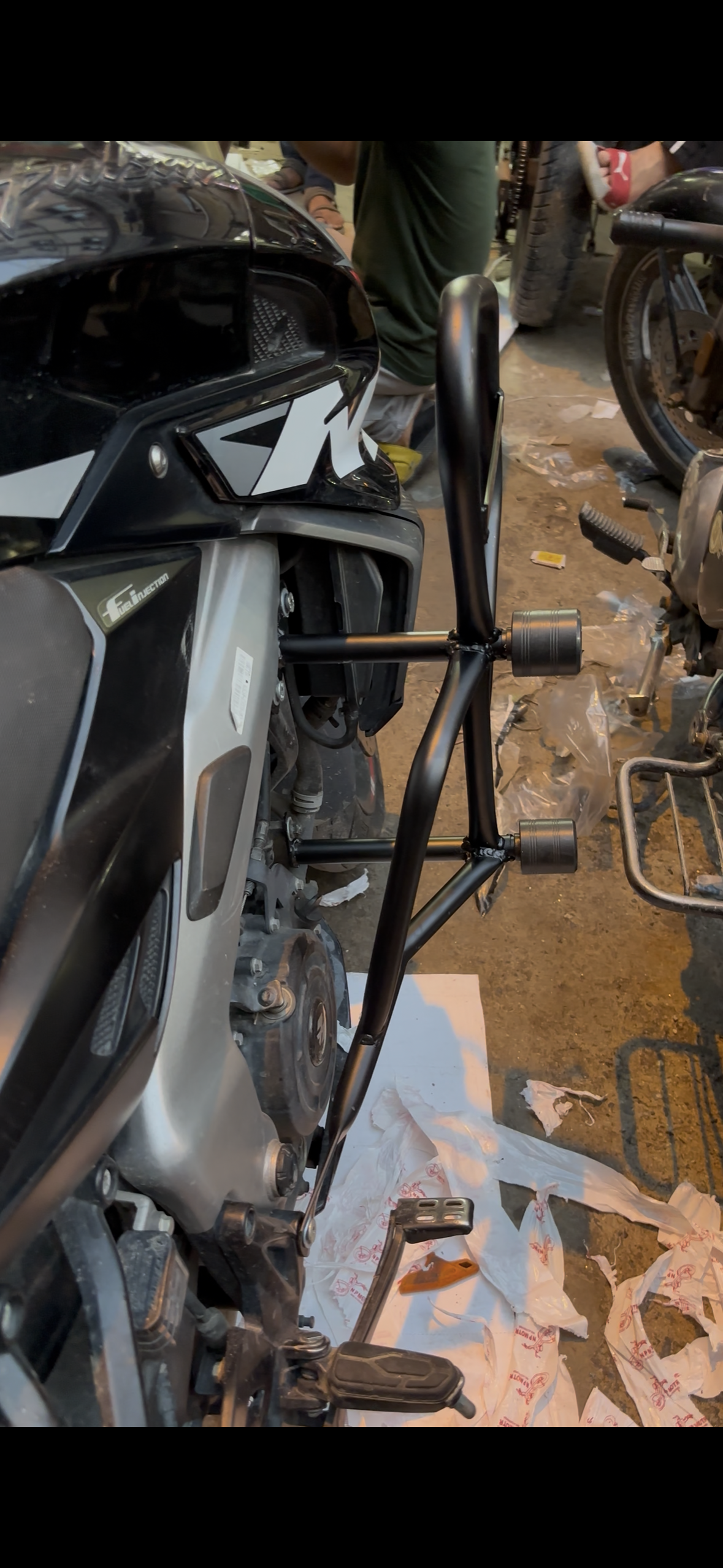 Pulsar NS400 Crash Guard Black with 4 Sliders | Premium Protection
