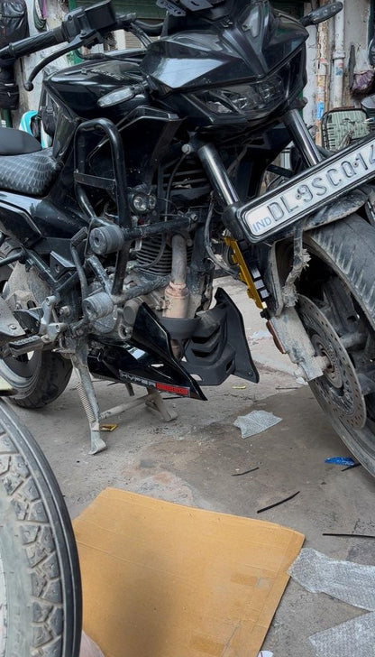 Xtreme 125R Underbelly Plastic Black | Engine Guard